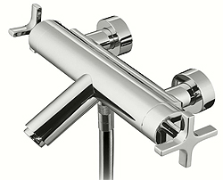 gruppo-vasca-esterno-serie-starflo-flessibile-cm-100-doccetta-stilo Gruppo vasca STARFLO by Signorini