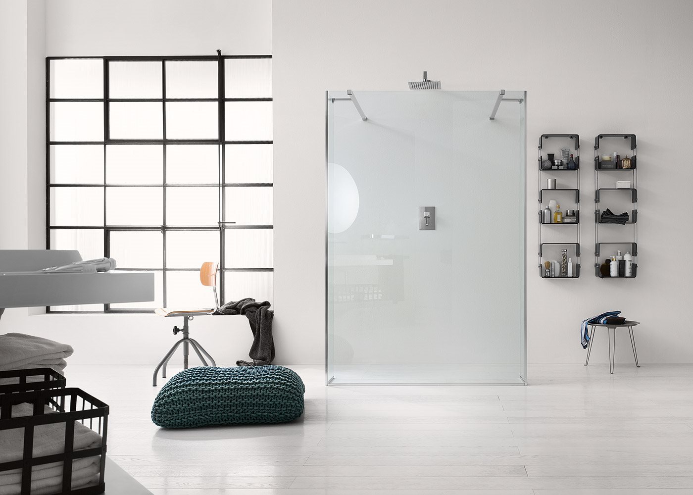 INDA serie AVENUE ambientazione accessori bagno